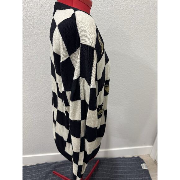 Vintage Chess Board Sweater Black White Embroidered Chess Pieces Knit - Picture 3 of 10